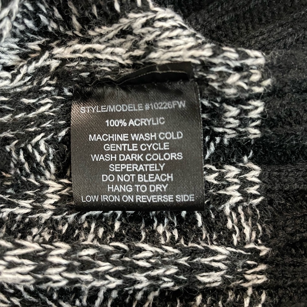 Beechers Brook Knit Cardigan, Button Up, Black and Grey, Size Med​ium - Picture 9 of 9